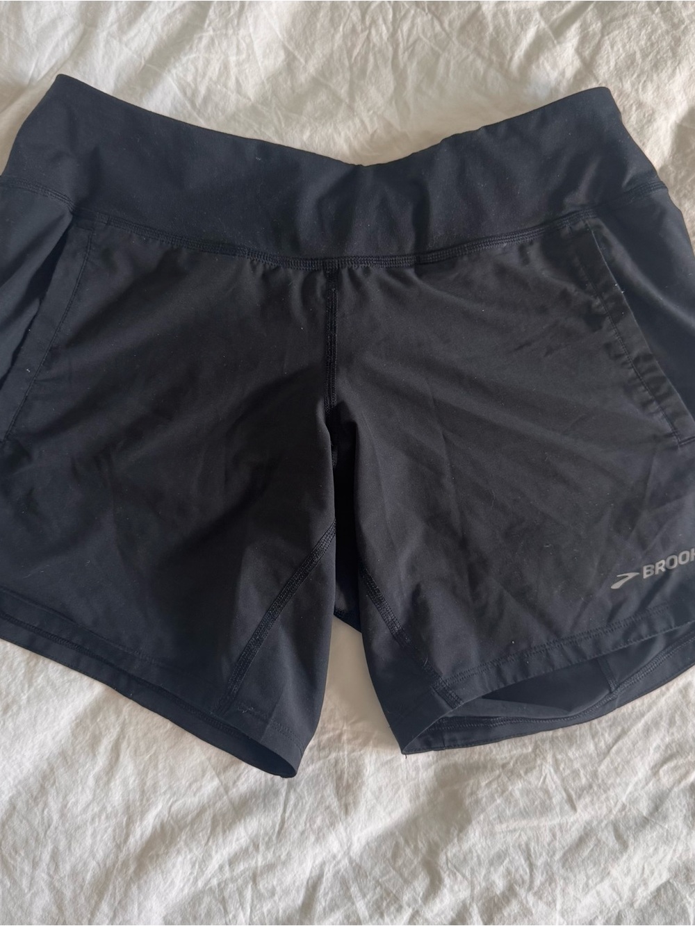Brooks Women's Chaser Lined Running Shorts - Picture 3 of 7